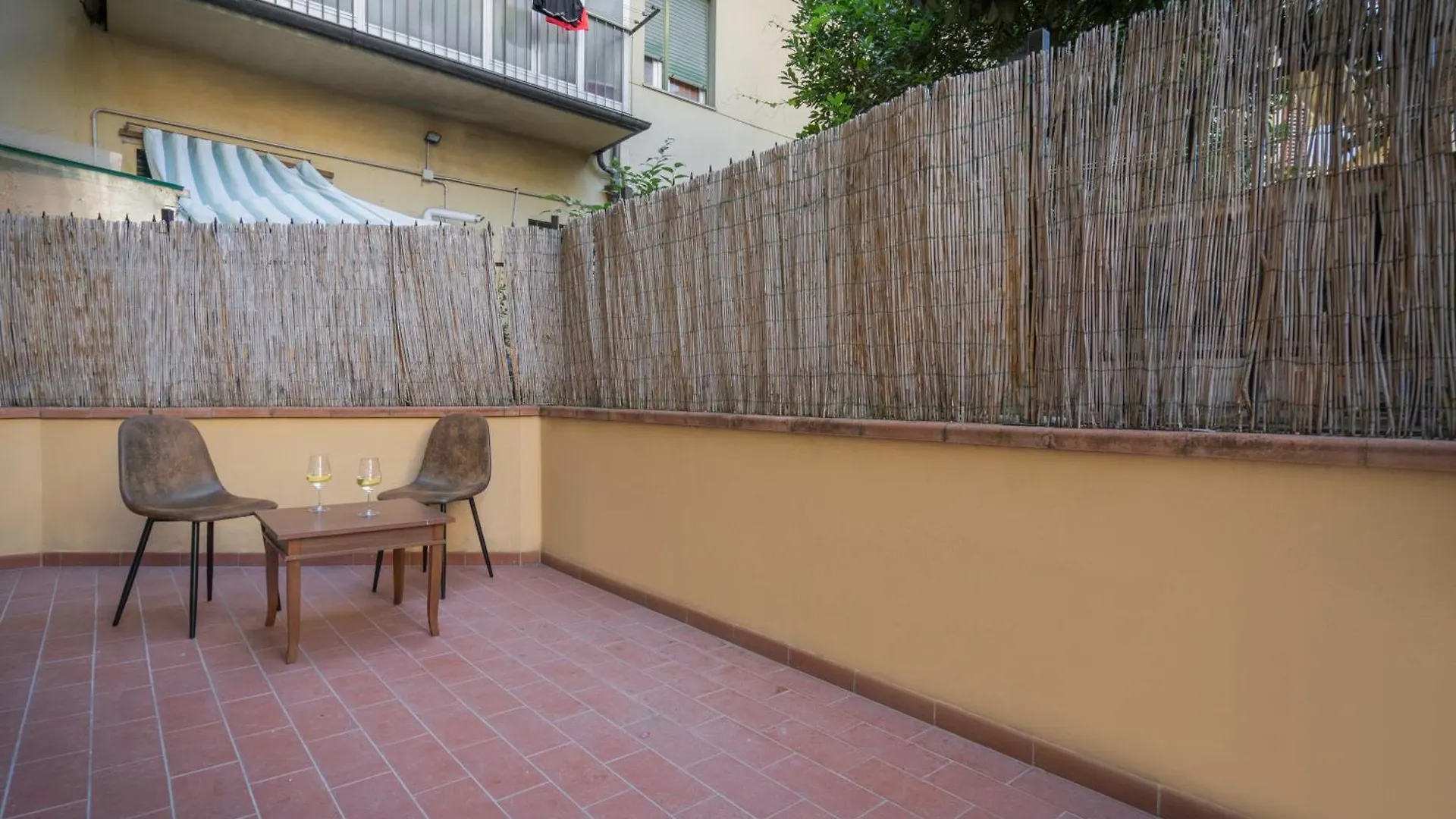 Appartamento Incantevole Con Patio Florence Apartment