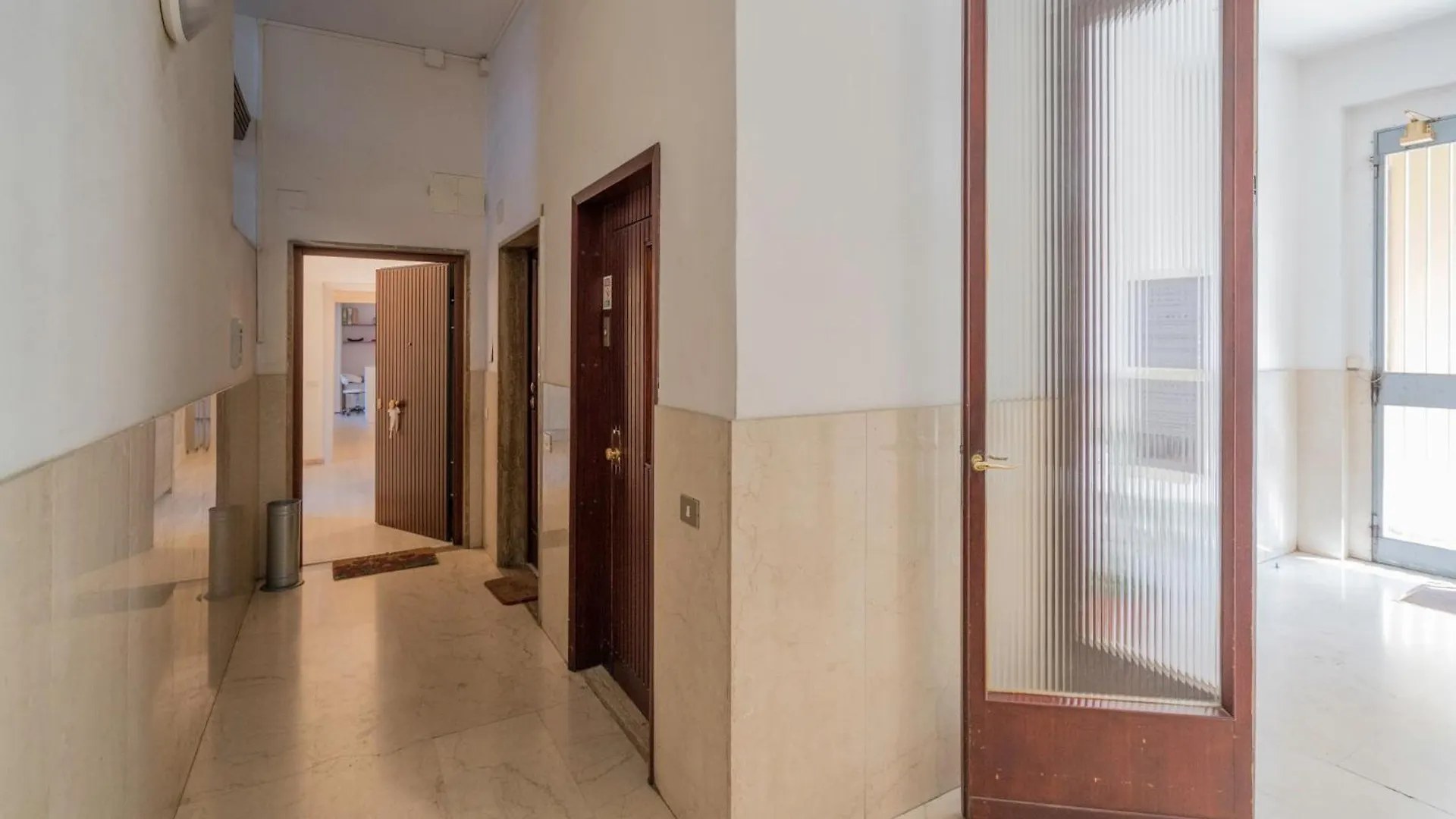 Appartamento Incantevole Con Patio Florence 0*,  Italy