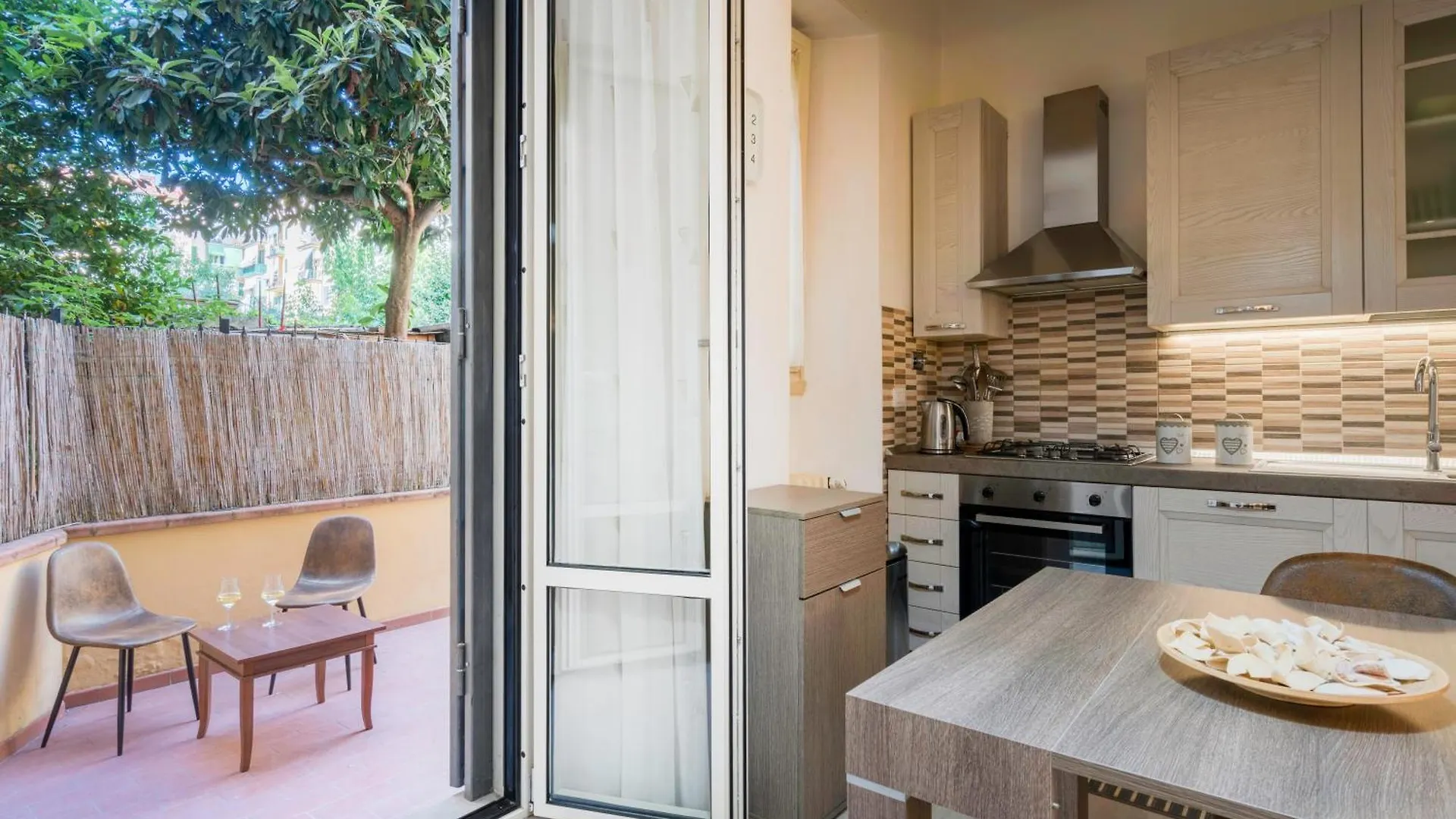 Apartment Appartamento Incantevole Con Patio Florence