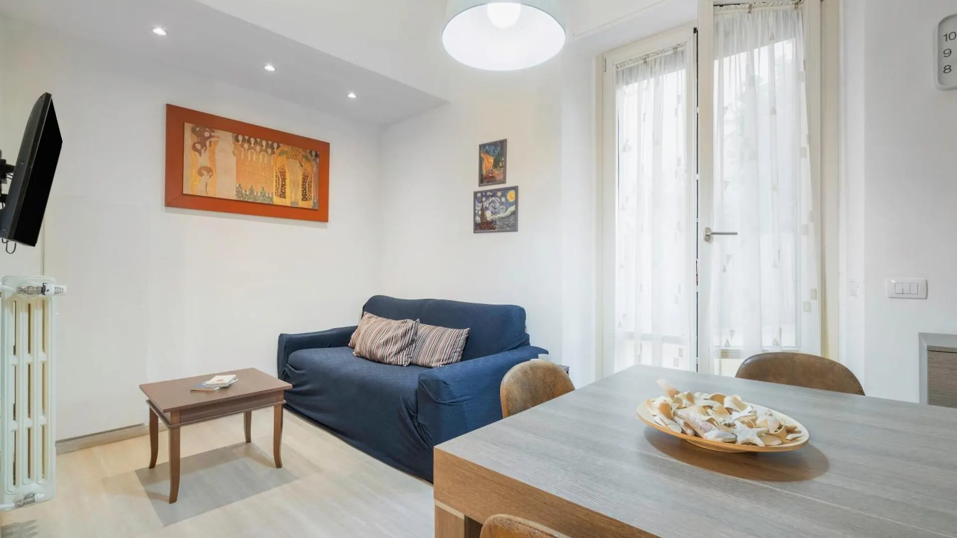 Apartment Appartamento Incantevole Con Patio Florence Italy