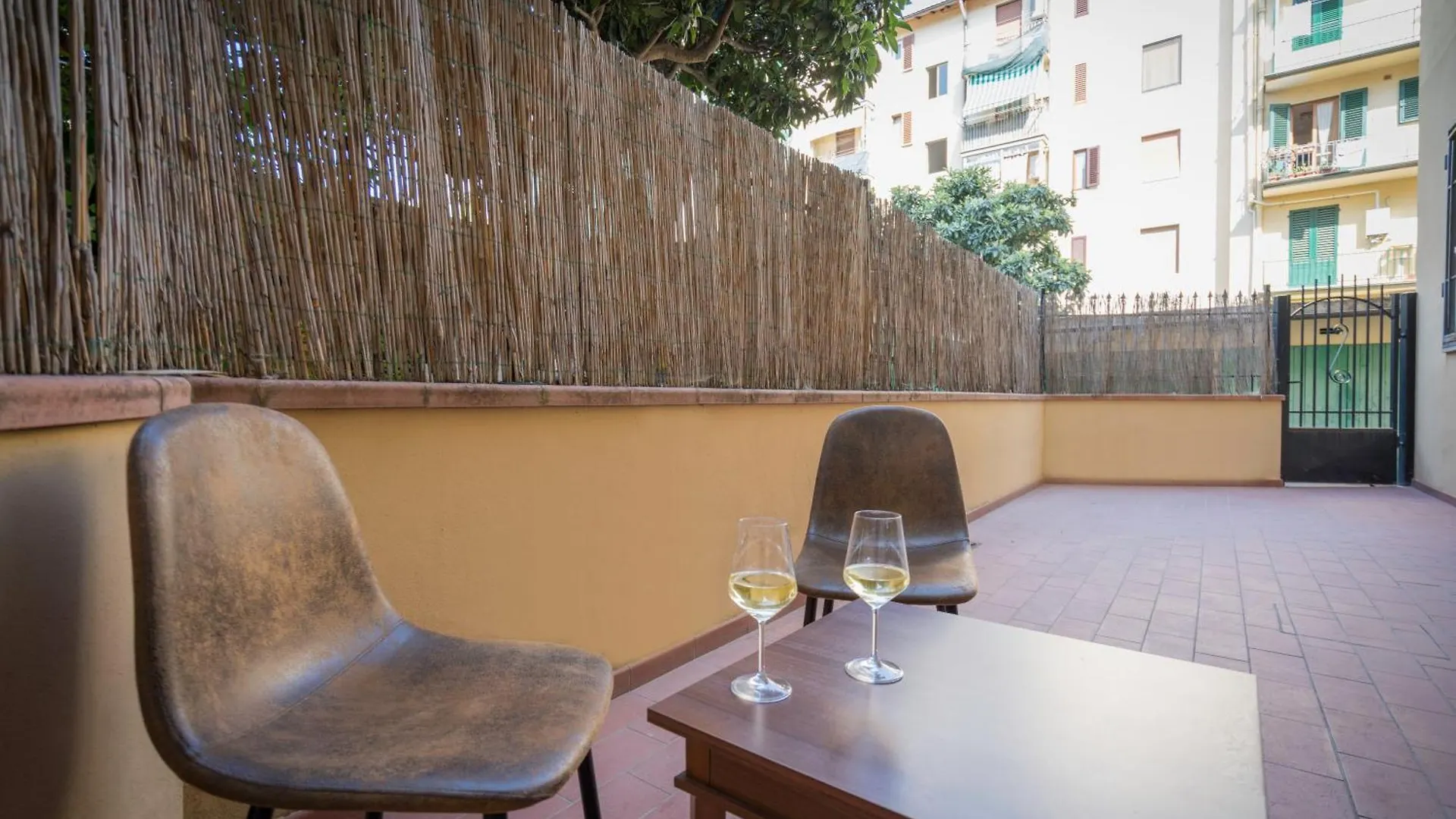 Appartamento Incantevole Con Patio Firenze Apartman